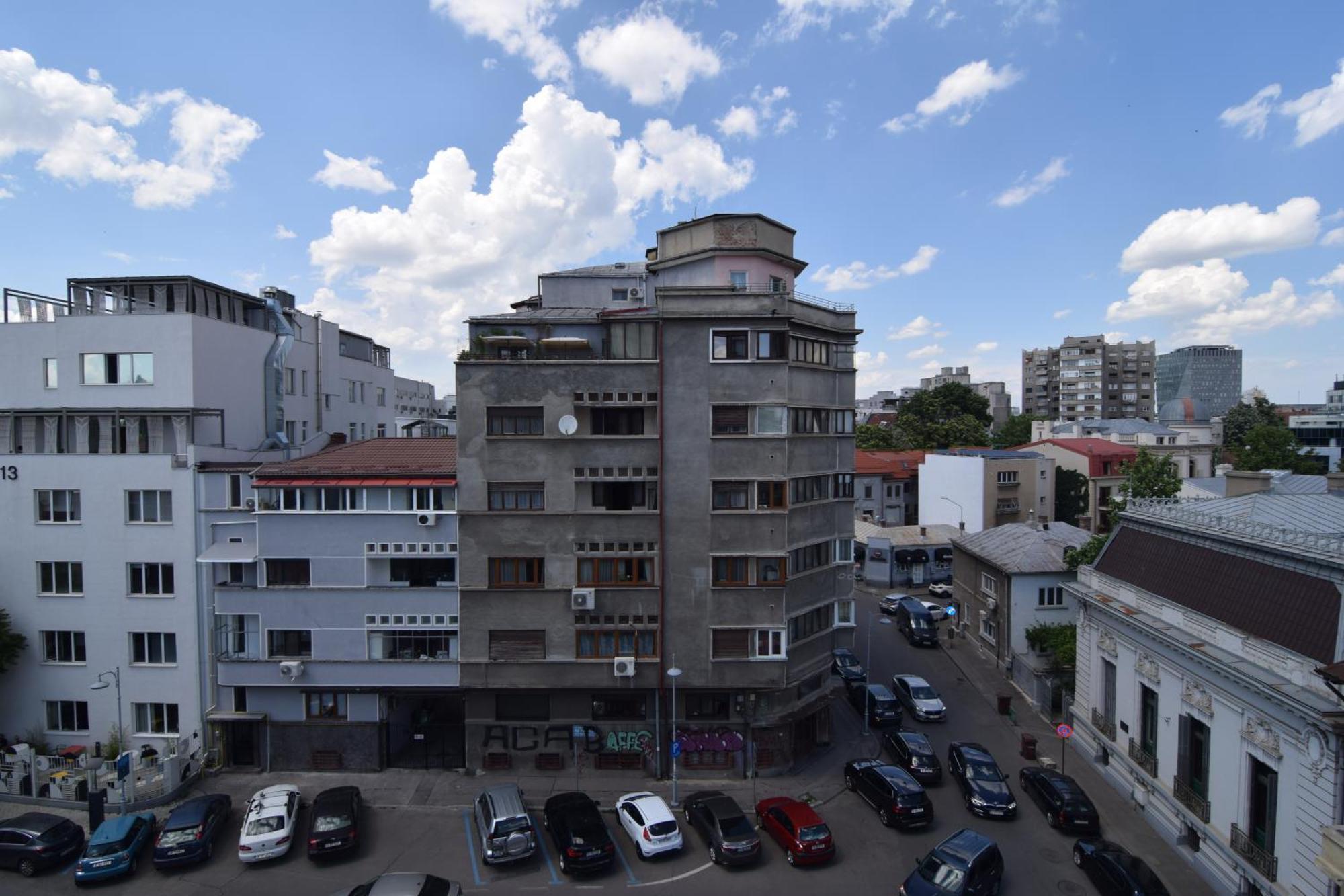 Studio In The Center Of Bucharest Luaran gambar